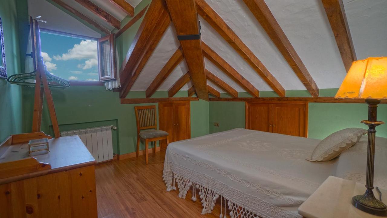 Posada Venta Hornizo Arenas De Iguna ภายนอก รูปภาพ