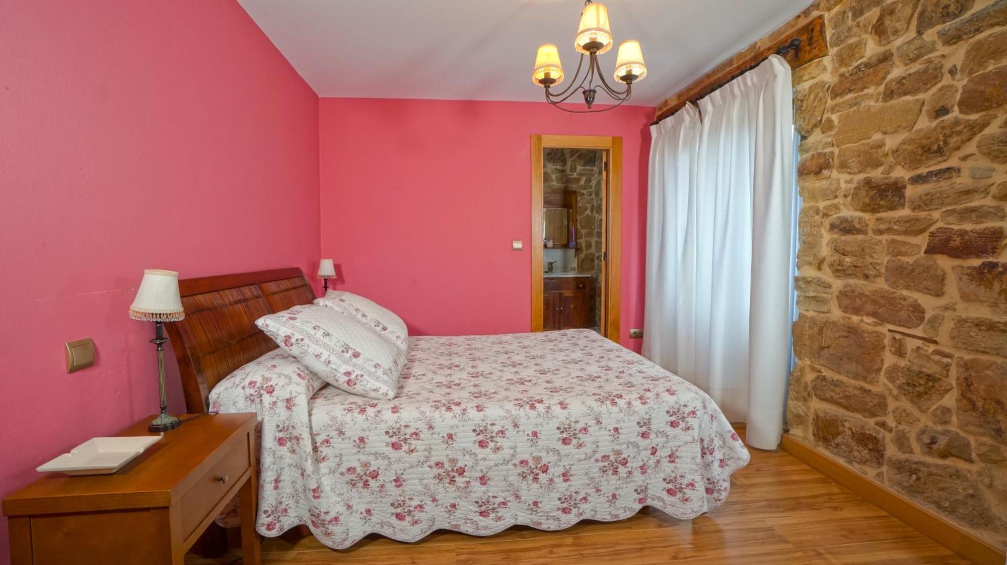 Posada Venta Hornizo Arenas De Iguna ภายนอก รูปภาพ